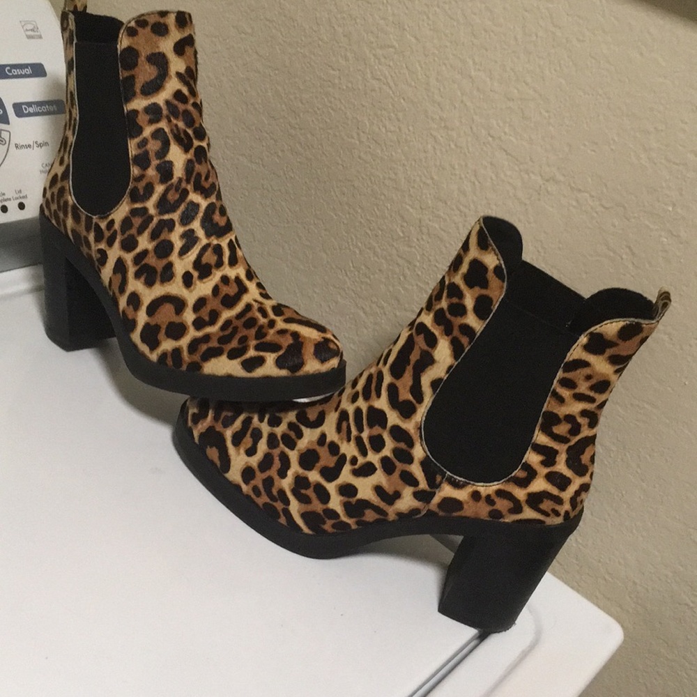 Leopard booties size 8